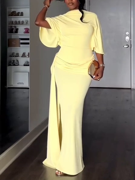 Vestido Maxi Amarillo Elegante para Mujeres con Cuello Alto, Manga Murciélago, Espalda Descubierta y Estilo con Abertura