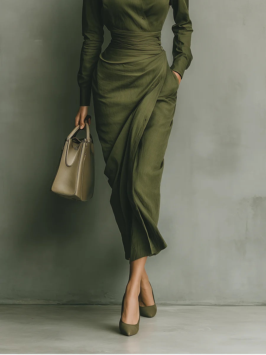 Elegante Vestido Camisero Verde Militar para Mujeres con Cuello, Manga Larga y Estilo Midi Drapado