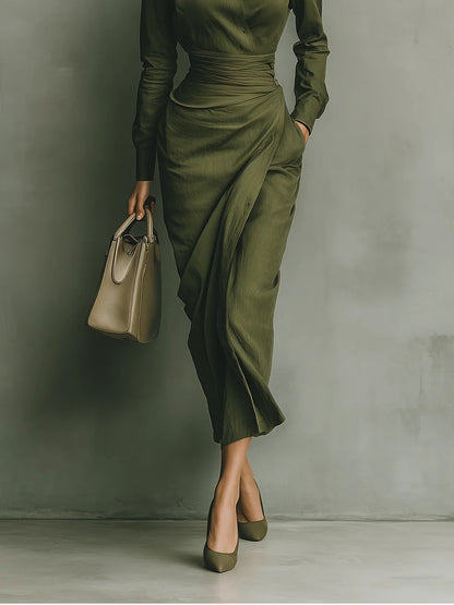 Elegante Vestido Camisero Verde Militar para Mujeres con Cuello, Manga Larga y Estilo Midi Drapado