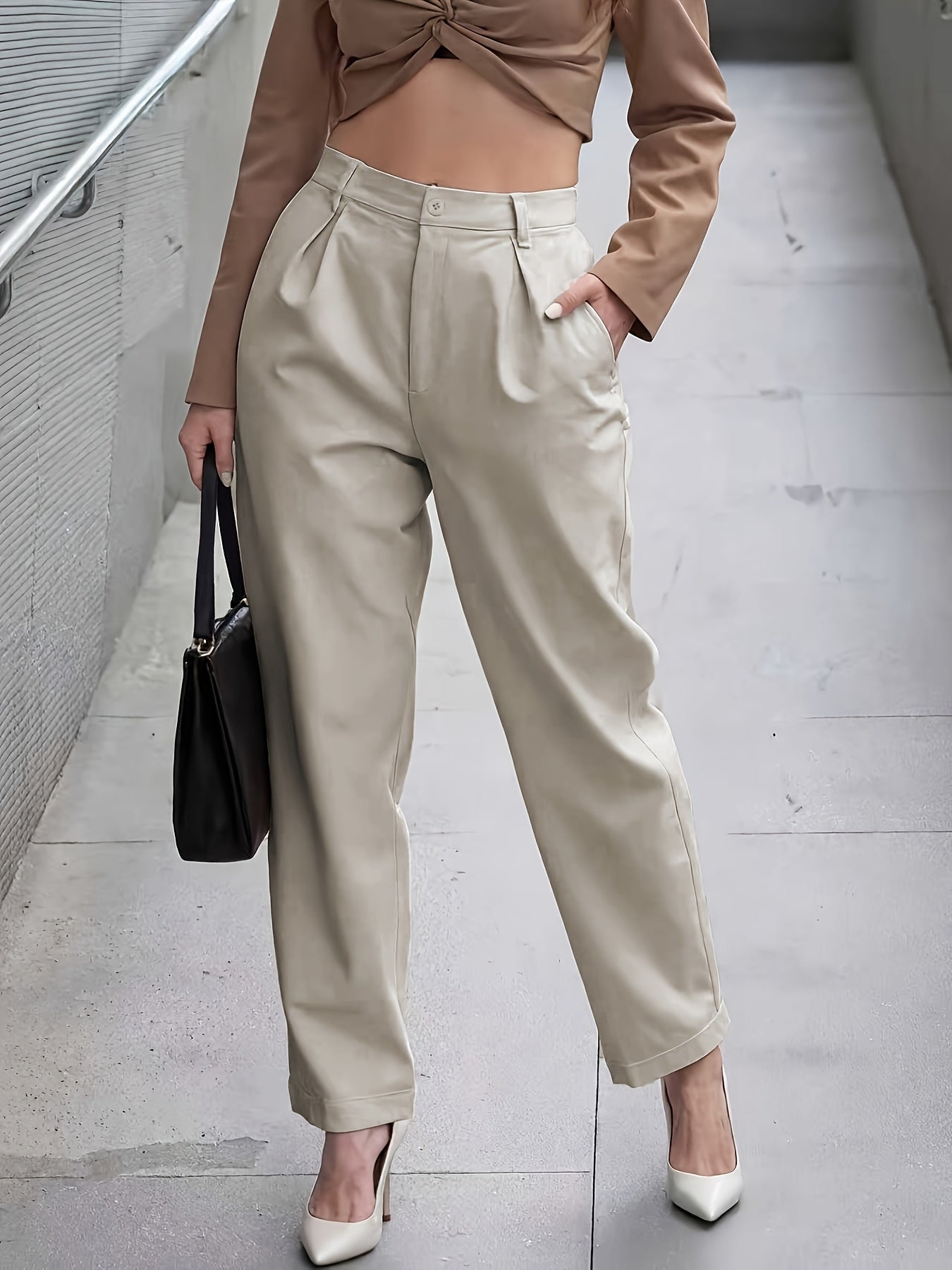 Pantalón Elegante de Cuero Sintético de Pierna Ancha para Mujeres con Cintura Alta y Estilo Plisado Relajado