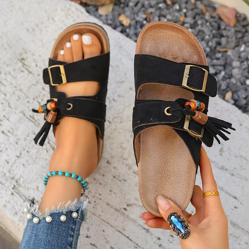 Sandalias de Deslizamiento Cómodas para Mujeres con Detalle de Borlas, Correa con Hebilla, Plantilla Contorneada y Estilo de Punta Abierta