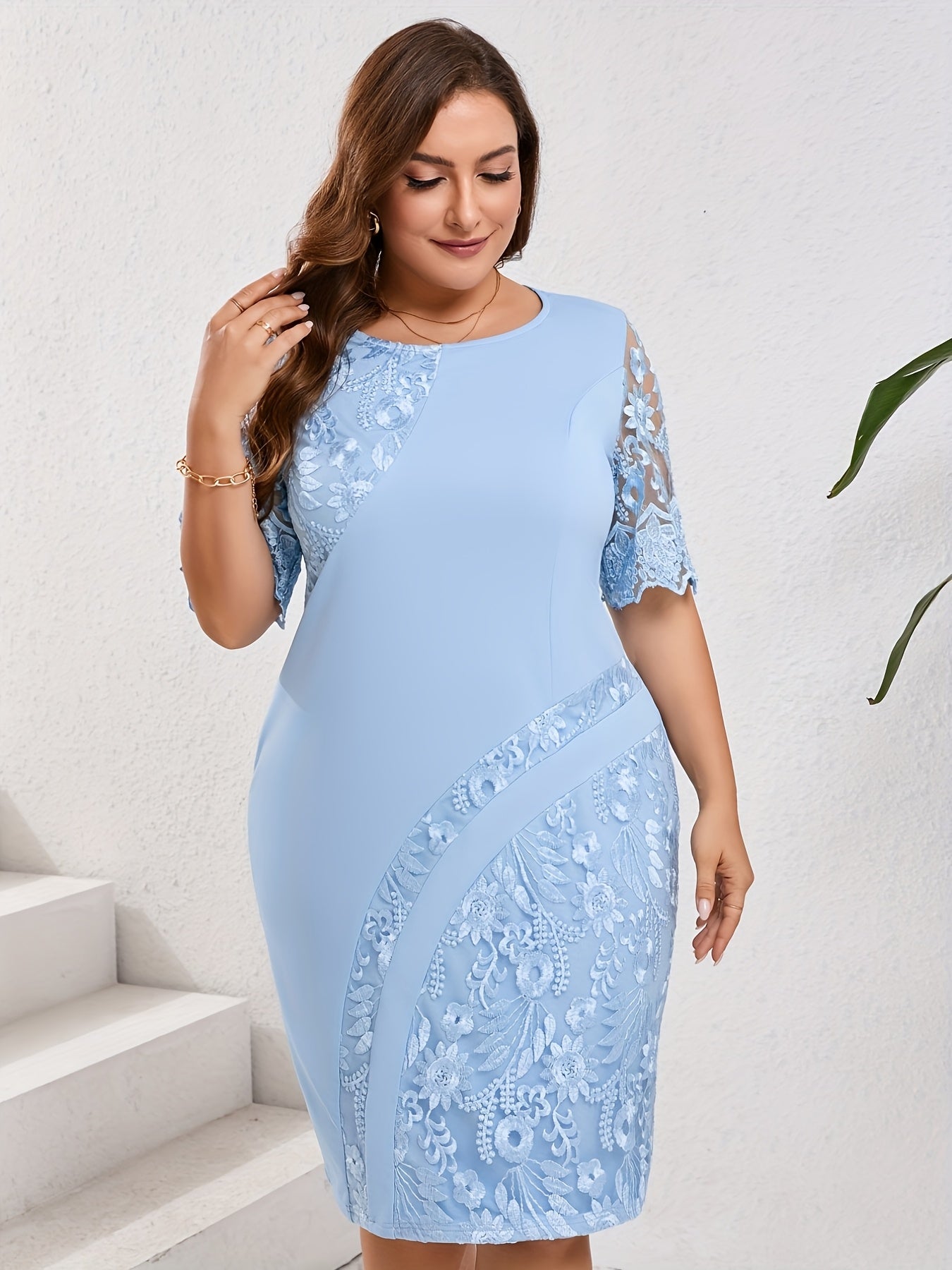 Elegante Vestido Midi de Encaje Bordado para Mujeres con Cuello Redondo y Manga Media Estilo Cóctel