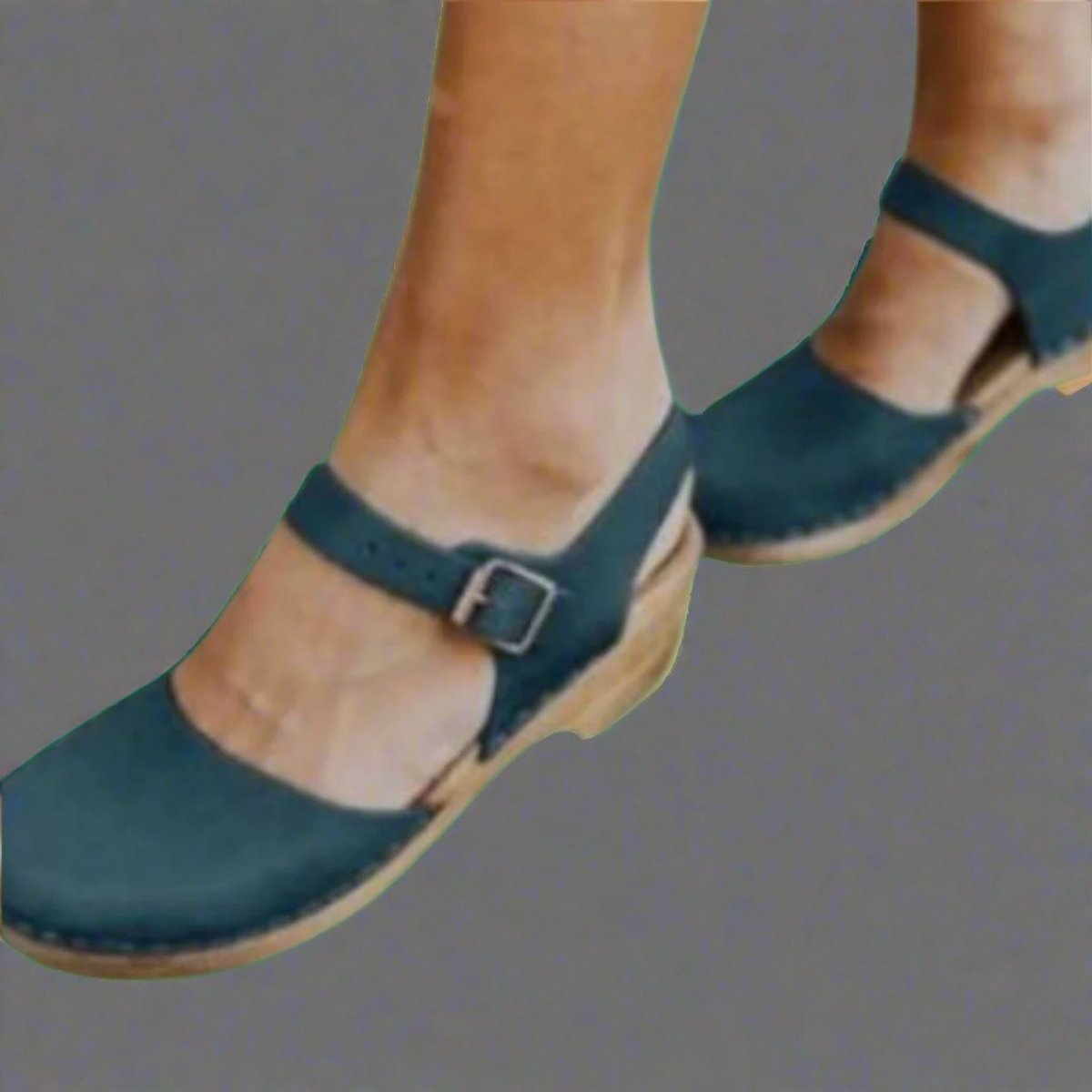 Sandalía de Madera de Cuero para Mujeres con Tira de Hebilla y Punta Cerrada, Estilo Casual