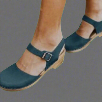 Sandalía de Madera de Cuero para Mujeres con Tira de Hebilla y Punta Cerrada, Estilo Casual