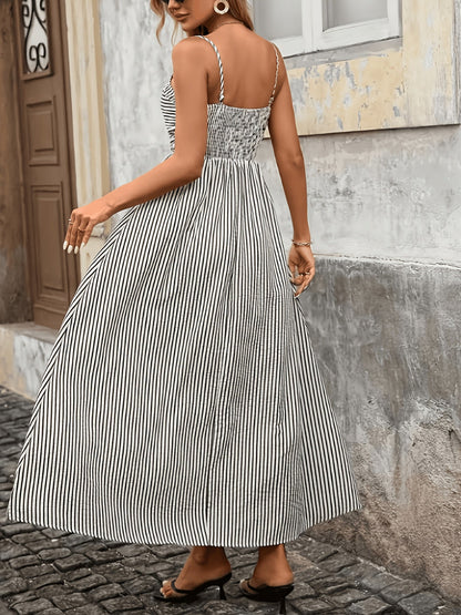 Vestido Maxi Elegante de Rayas Negras para Mujeres con Escote Cuadrado Sin Mangas Estilo Alto-Bajo