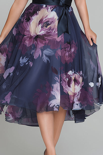 Elegante Vestido Midi Floral Azul Marino para Mujeres con Escote en V, Manga Corta y Cintura Ajustada