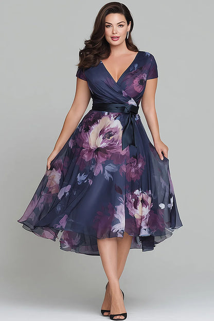 Elegante Vestido Midi Floral Azul Marino para Mujeres con Escote en V, Manga Corta y Cintura Ajustada