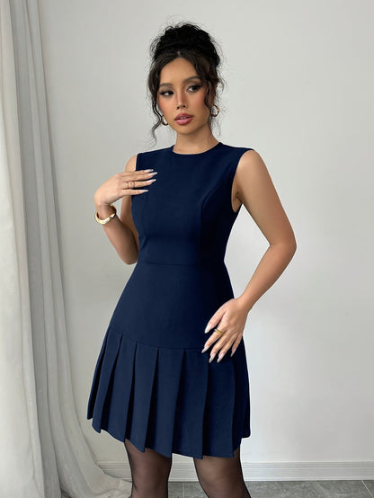 Vestido Mini Plisado Elegante para Mujeres con Cuello Redondo Sin Mangas Estilo Cóctel