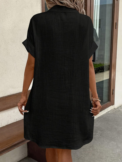 Vestido Camisa Texturizado Sin Esfuerzo para Mujeres con Cuello, Manga Corta, Botones Frontales, Estilo Casual Relajado