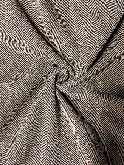 Blazer Elegante de Tweed Herringbone en Caqui para Mujeres con Cuello de Solapa y Mangas Largas con Detalles de Cuero y Botones Dorados