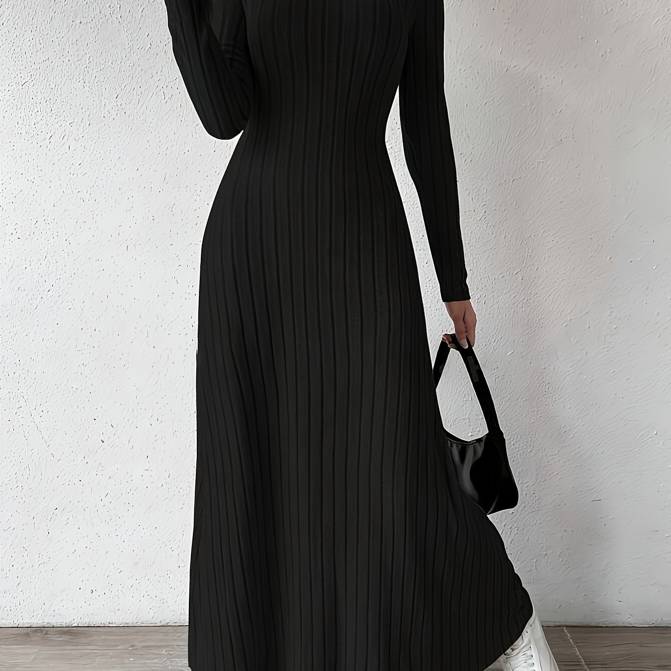 Elegante Vestido Largo de Punto Acanalado para Mujeres con Escote en V y Manga Larga Ajustado y Fluido