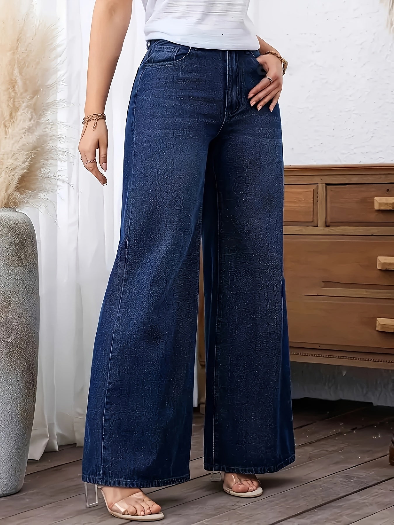 Jeans Anchos Azules de Cintura Alta y Estilo Fluido para Mujeres
