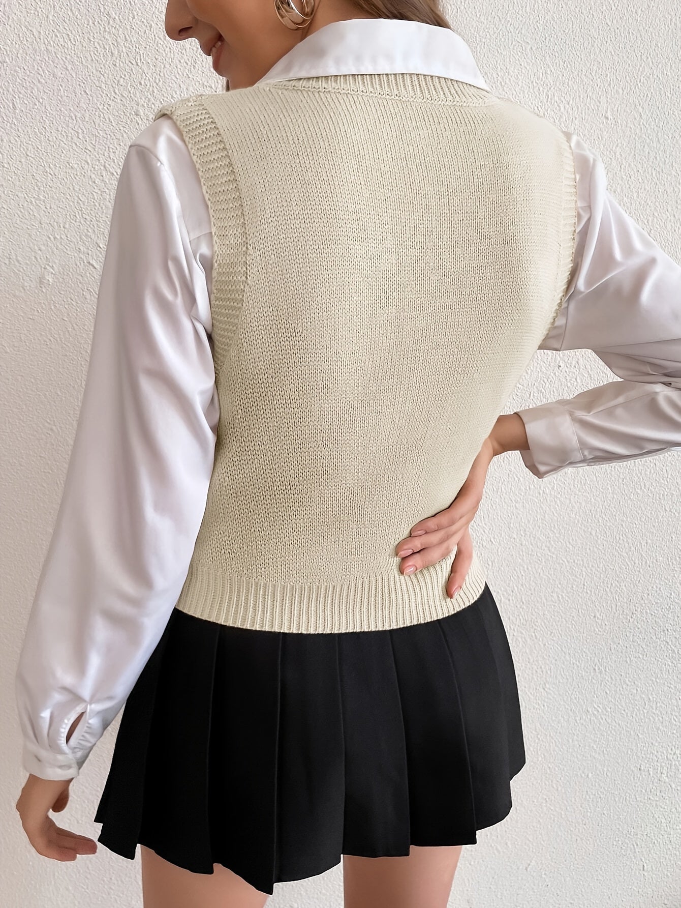 Chaleco de Punto Trenzado Cómodo para Mujeres con Escote en V, Sin Mangas y Dobladillo Acanalado, Estilo Preppy