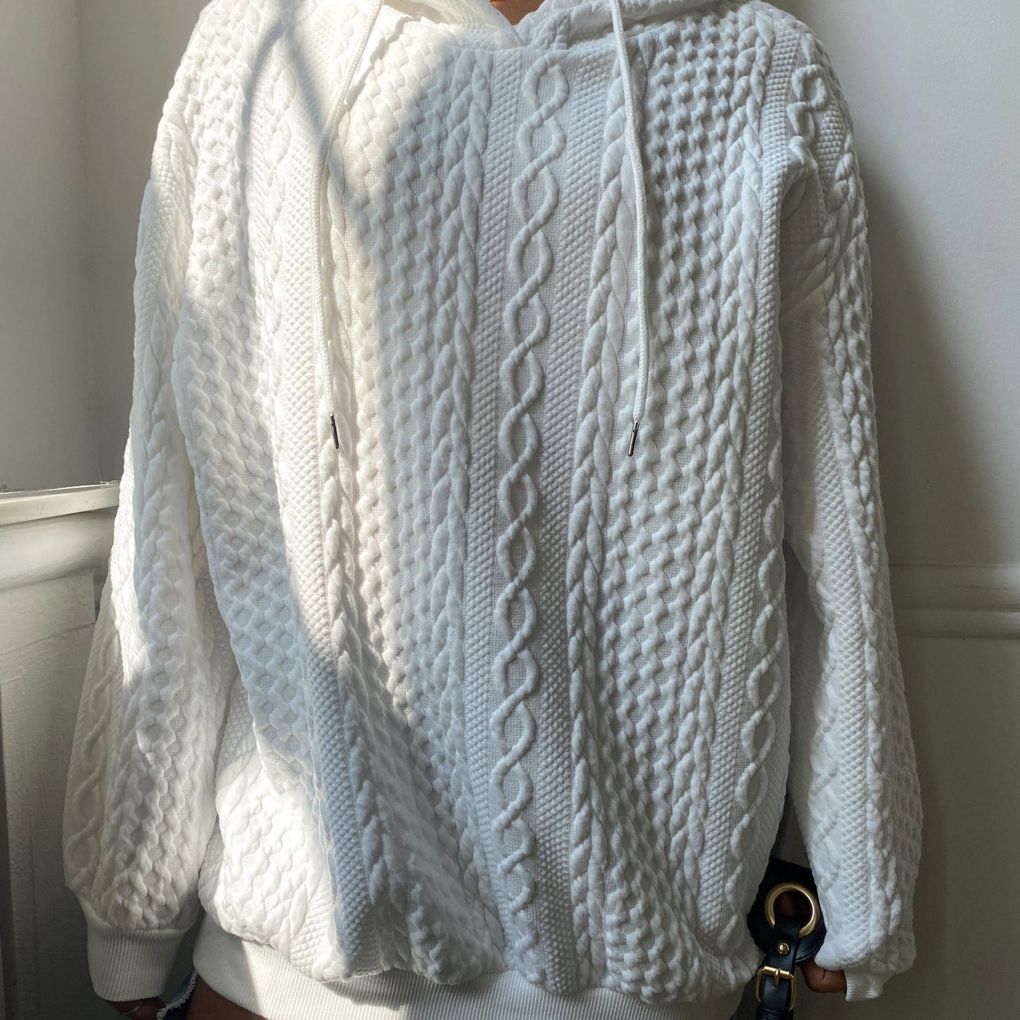 Sudadera de Punto Trenzado Cómoda para Mujeres con Capucha Ajustable de Cordón, Manga Larga, Estilo Relajado y Oversized