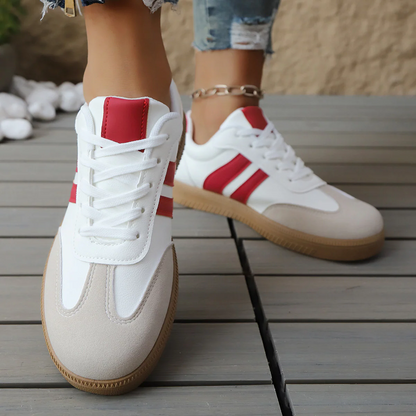 Zapatillas Cómodas para Mujeres con Raya Lateral en Contraste Suela de Goma Estilo Retro