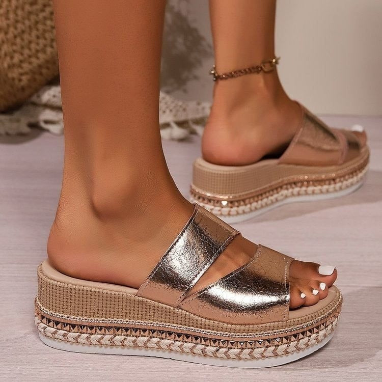 Sandalias Marrones Cómodas para Mujeres con Doble Correa Metálica Estilo Plataforma Espadrille
