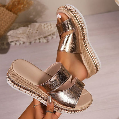 Sandalias Marrones Cómodas para Mujeres con Doble Correa Metálica Estilo Plataforma Espadrille