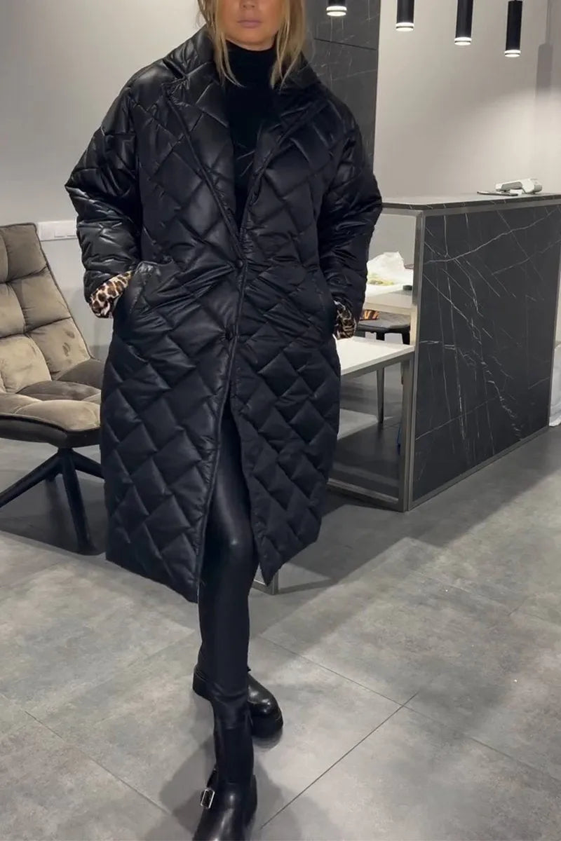 Abrigo Elegante Acolchado para Mujeres con Cuello de Muesca y Manga Larga, Estilo Oversized con Detalles de Leopardo