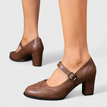 Elegantes Zapatos de Tacón Mary Jane de Cuero para Mujeres con Correa de Hebilla Brogue de Punta Alada y Tacón Bloque