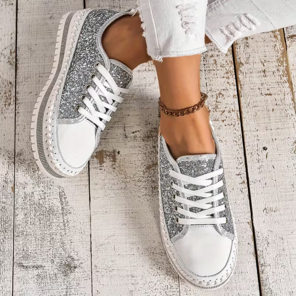 Zapatillas Cómodas para Mujeres con Paneles de Brillo, Suela Plataforma con Cordones, Estilo Bajo