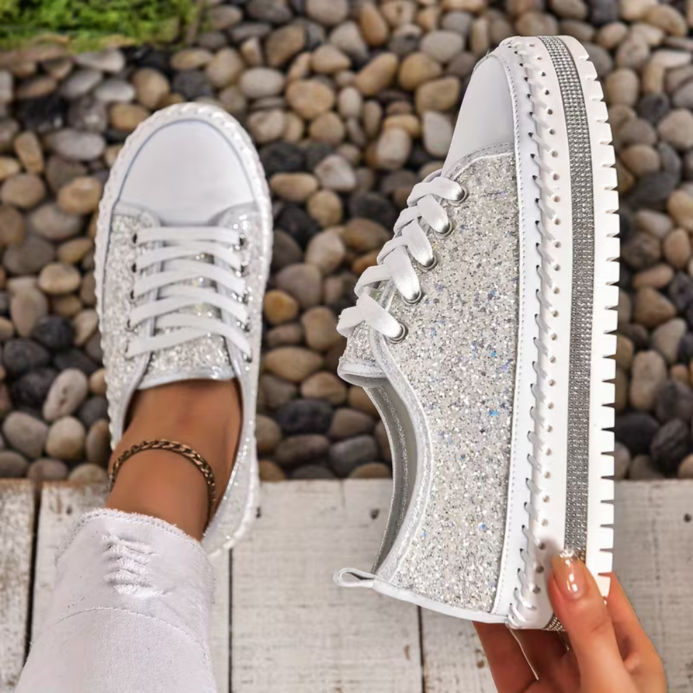 Zapatillas Cómodas para Mujeres con Paneles de Brillo, Suela Plataforma con Cordones, Estilo Bajo