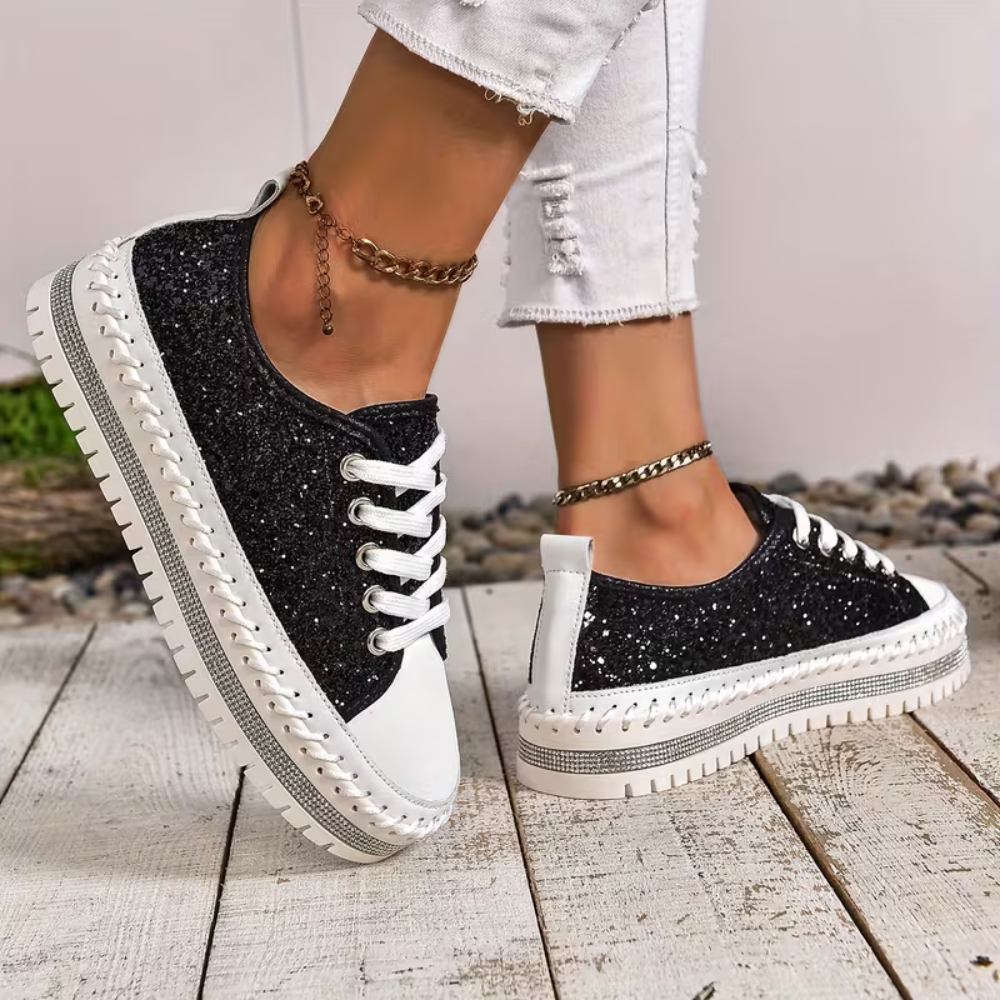 Zapatillas Cómodas para Mujeres con Paneles de Brillo, Suela Plataforma con Cordones, Estilo Bajo
