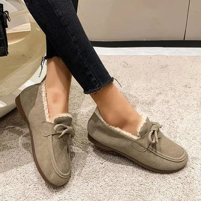 Zapatillas Cómodas para Mujeres con Forro de Piel Sintética y Detalle de Lazo, Zapatillas de Casa tipo Mocasín