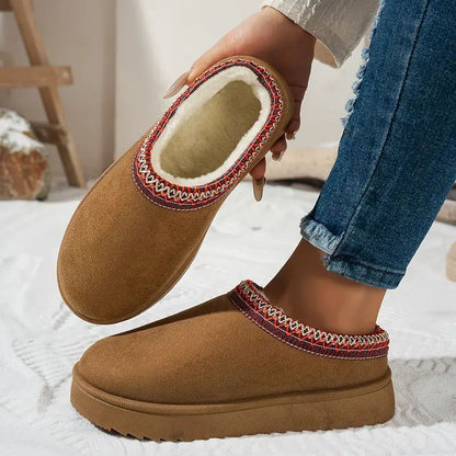 Botas de Invierno Cómodas para Mujeres con Ribete de Strass, Forro de Piel Sintética y Estilo de Botín con Plataforma
