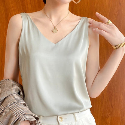 Blusa de satén sin esfuerzo para mujeres con escote en V, sin mangas y estilo relajado y fluido