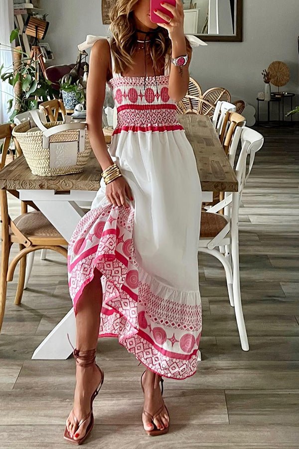 Vestido Maxi Boho Blanco Sin Esfuerzo para Mujeres con Escote Cuadrado y Tirantes Ajustables Estilo Fluido