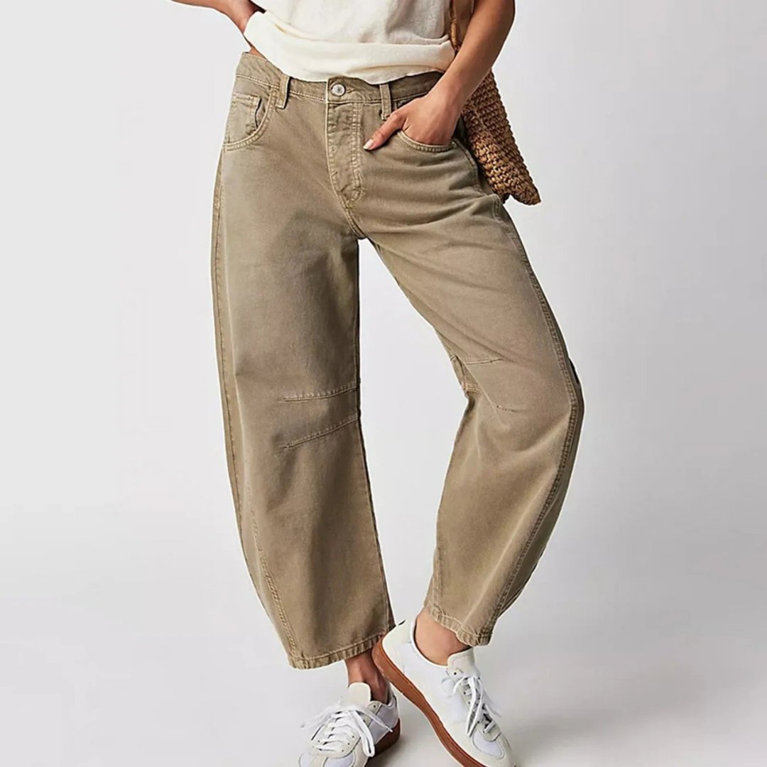 Jeans de Mom Relajados y Sin Esfuerzo para Mujeres en Estilo de Denim con Pierna Barrel Recortada