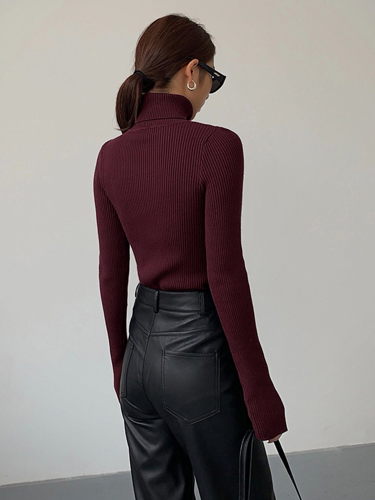 Suéter de punto acanalado cómodo para mujeres con cuello alto, de manga larga y estilo ajustado bodycon