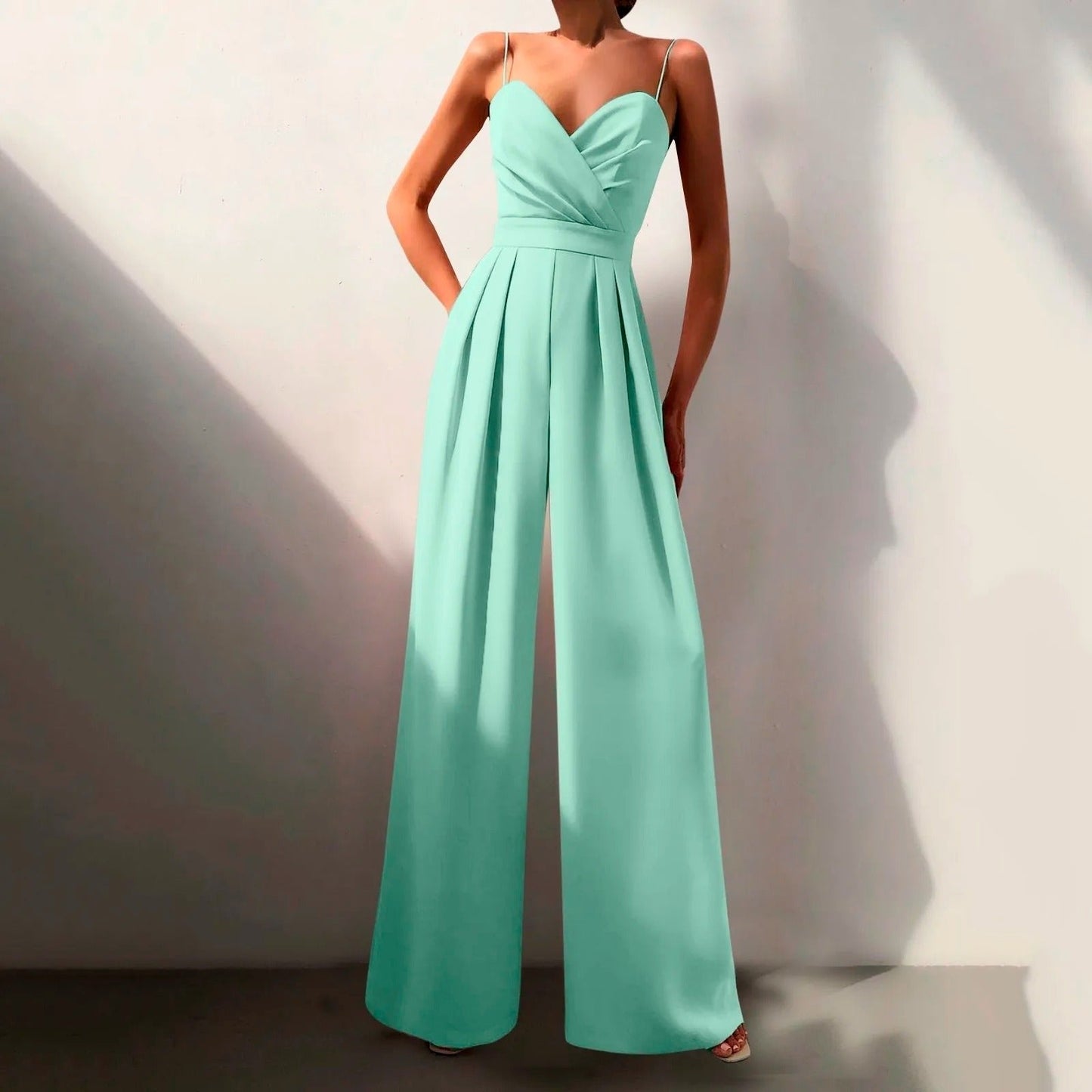 Mono Elegante de Pierna Ancha para Mujeres con Escote Corazón, Tirantes de Espagueti y Estilo Formal Plisado