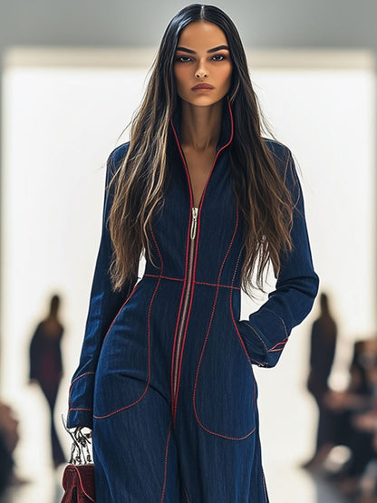 Jumpsuit Elegante de Mezclilla Azul Oscuro para Mujeres con Cuello Mock, Manga Larga y Pierna Ancha con Costura en Contraste
