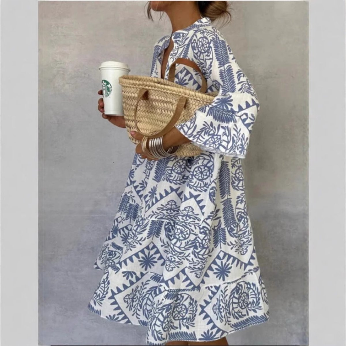Vestido Midi de Estampado Boho Sin Esfuerzo para Mujeres con Escote en V y Mangas de Campana en Capas